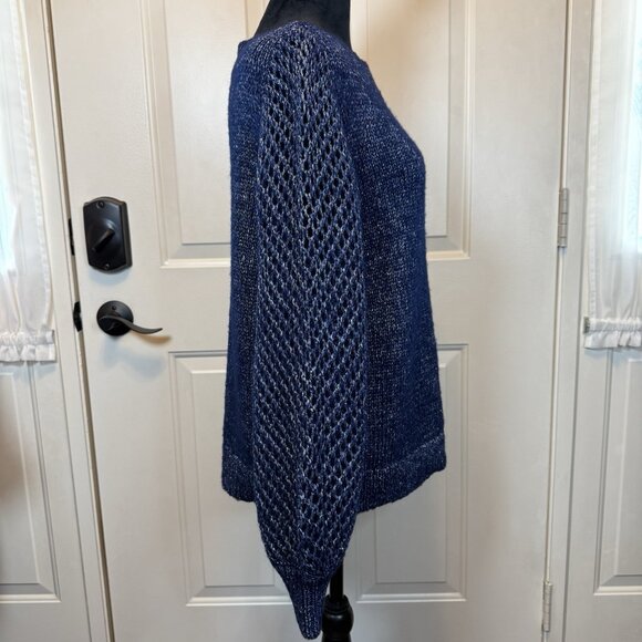 Tommy Bahama Women's Balloon Sleeved Bateau Sweater Sz M Blue/Silver metallic - Picture 2 of 13